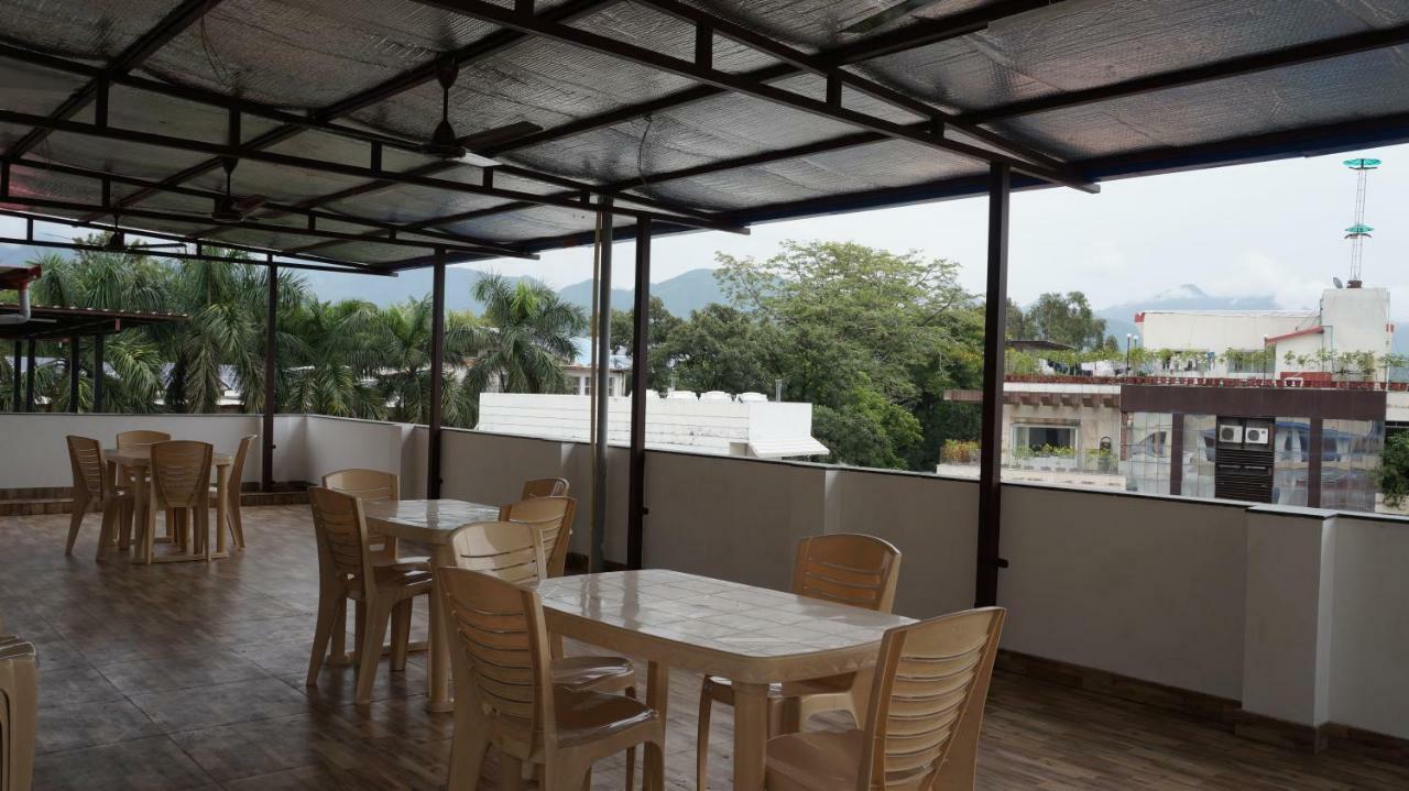 Hotel Aakash Residency Dehradun Exterior photo
